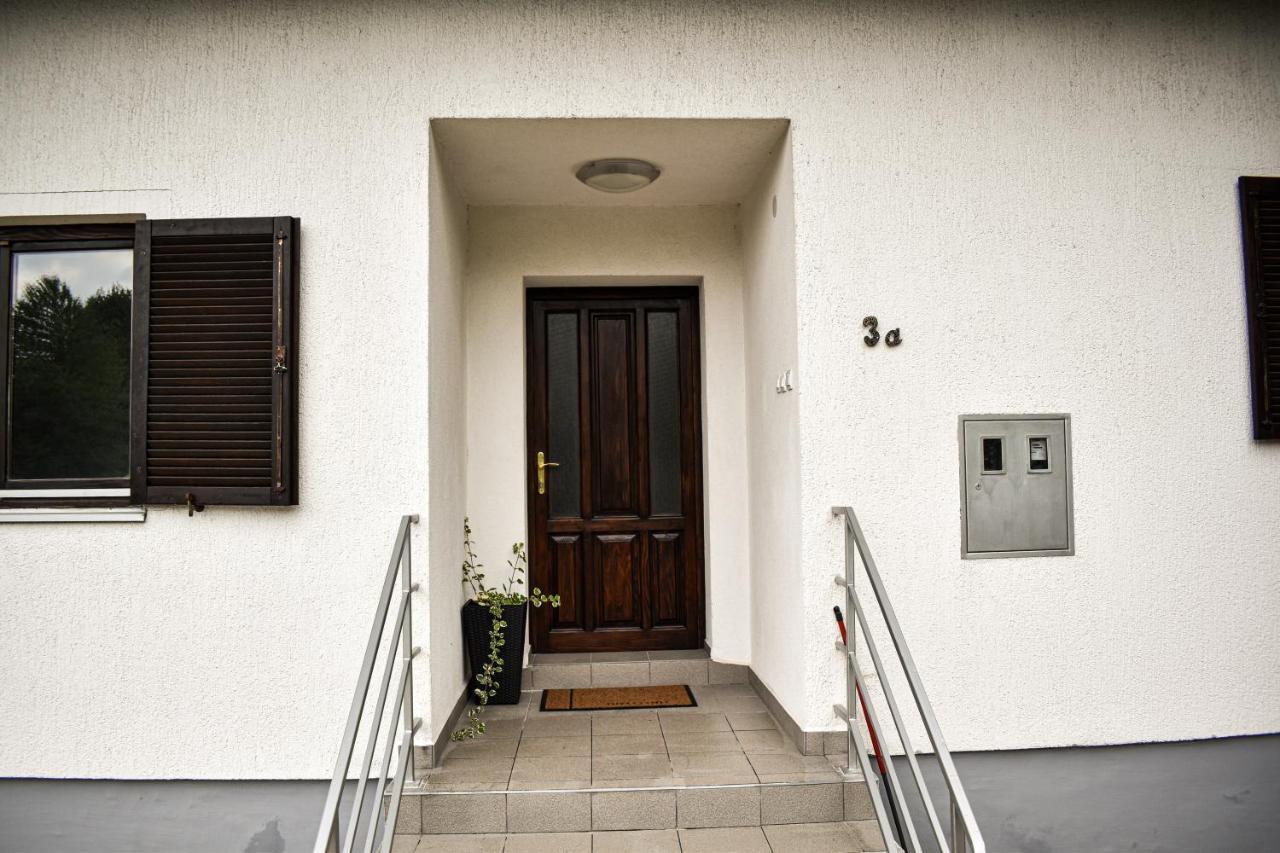 House Narta - Rastoke Apartment สลูน ภายนอก รูปภาพ